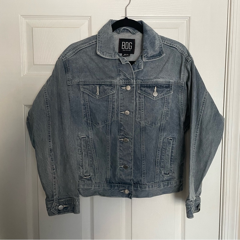 Urban Outfitters BDG blue jean jacket size XS
